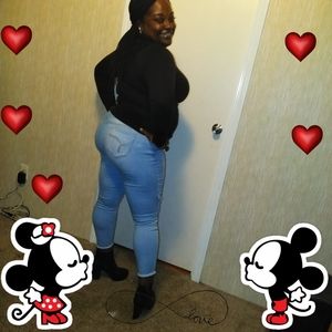 Meet your Posher, Brittany